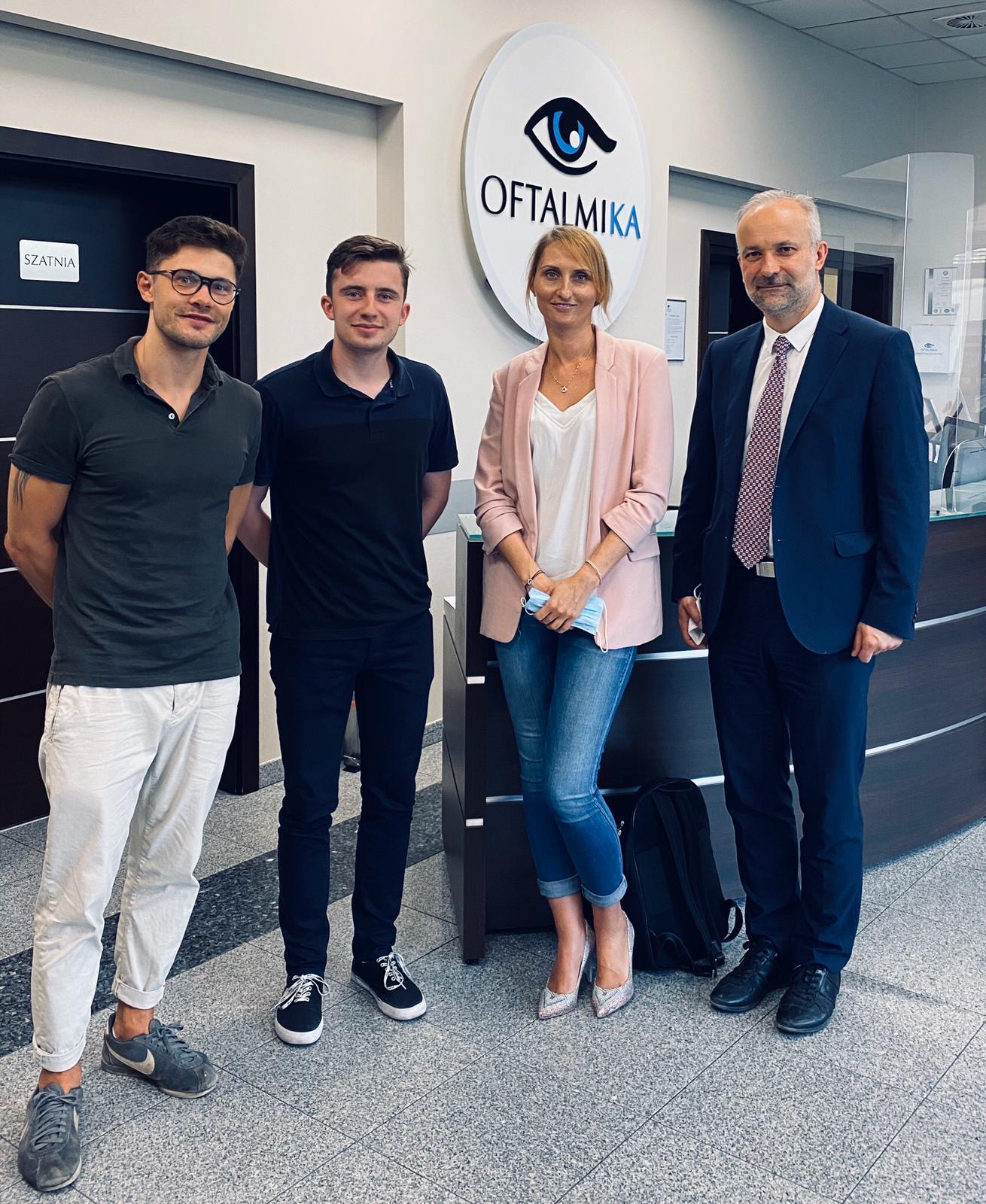 Współpraca Oftalmika Solvemed Group badanie kliniczne za&nbsp;pomocą AI