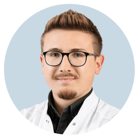 Dr n. med. Patryk Młyniu, Optometrysta